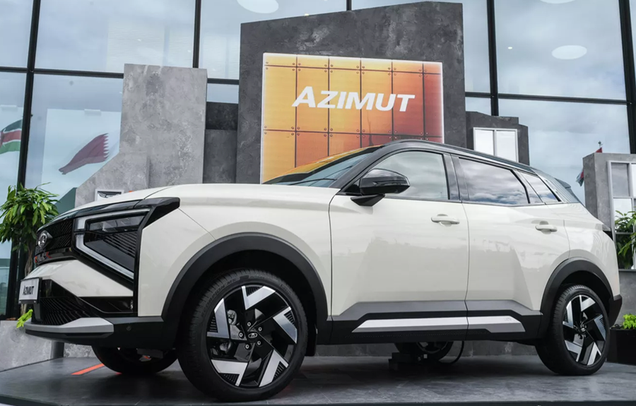 АвтоВАЗ представил новый кроссовер Lada Azimut на ПМЭФ 2025